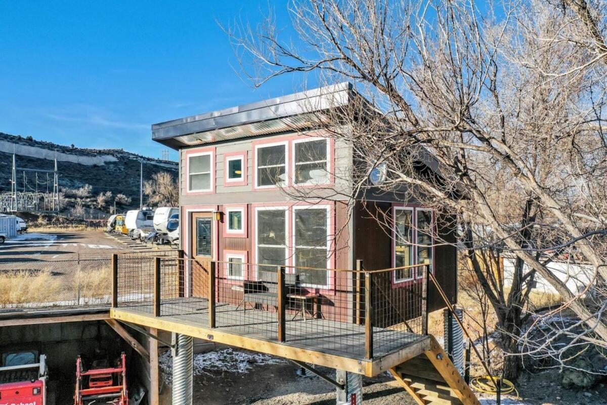 Red Rock Treehouse Unique In Old Colorado City Колорадо-Спрингс Экстерьер фото